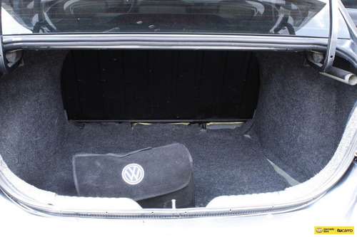 Imagen 14 de 25 de Volkswagen Voyage 1.6 Trendline