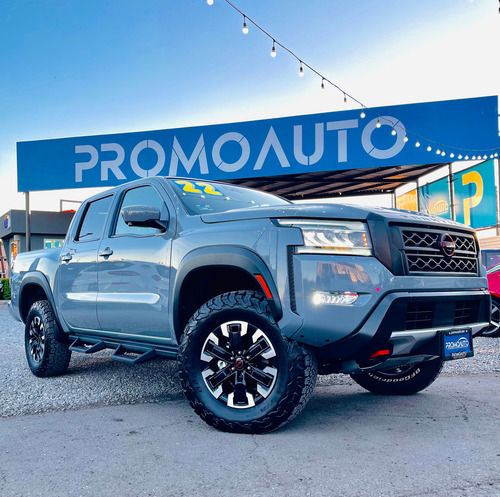 Nissan Frontier Pro 4X V6 3.8L 4x4