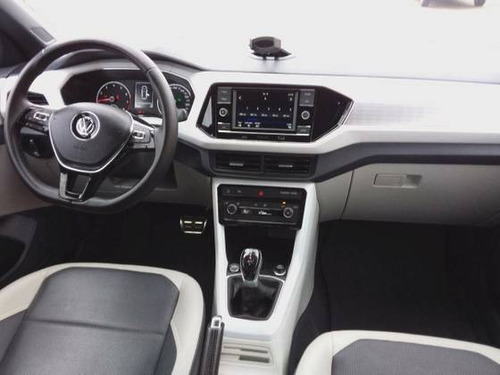Imagem 3 de 9 de Volkswagen T-cross 1.4 250 Tsi Total Flex Highline