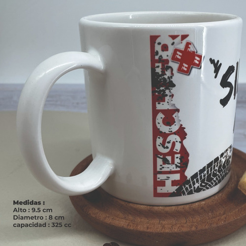Imagen 2 de 6 de Taza De Ceramica Bujias Hescher Modelo Auto