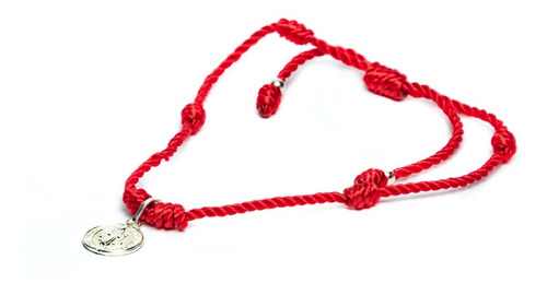 Imagen 3 de 4 de Pulsera Protección Hilo Rojo, San Benito Y 2 Cuentas Plata
