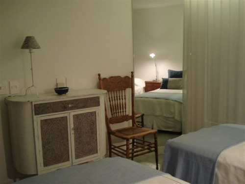 Venta De Apartamento 2 Dormitorios En Punta Del Este