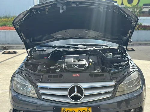 Mercedes-Benz Clase C 1.8 Cgi Blueefficiency