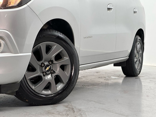 Chevrolet Spin 1.8 ADVANTAGE 8V FLEX 4P AUTOMÁTICO