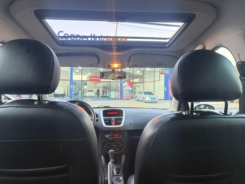 Peugeot 207 XR Sport 1.4 Flex 8V 5p