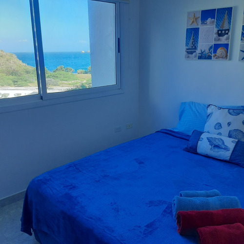 Imagen 11 de 13 de Apartamento Vista Al Mar En Alquiler Vacacional En Playa El Angel Edificio Costanera