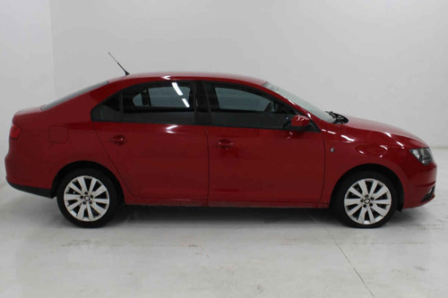 Imagen 6 de 15 de Seat Toledo 2015 4 Cilindros