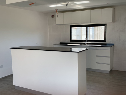 Imagen 14 de 22 de Hermosa Casa A Estrenar En Las Moras 1