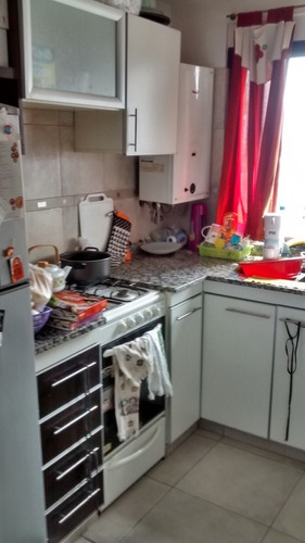 Imagen 6 de 12 de Departamento Venta Avellaneda F. Ameghino 600. Dto 3 Amb Con Salon Multiuso.