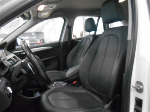 BMW X1 X1 Sdrive 2.0i Activeflex 4p Automático