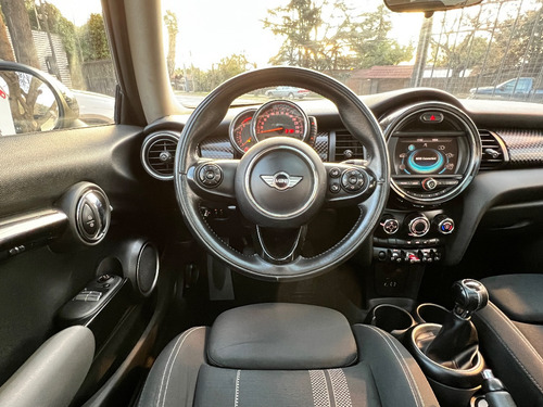 Imagen 13 de 25 de Mini Cooper S 2.0 Turbo Pepper 2015