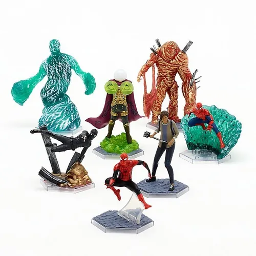 Figura de spiderman lejos de best sale casa