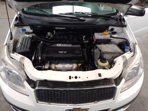 Imagen 16 de 17 de Chevrolet Aveo G3 2013 1.6 Ls