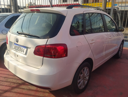 Imagem 6 de 10 de Volkswagen Spacefox 2013 1.6 Trend Total Flex 5p