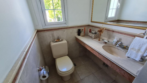 Dueño Vende! Gran Oportunidad Por Viaje. Casa Tasada En Usd450k! - Magnífica Propiedad Cerca De Todo En Barrio Privado De General Pacheco, Tigre/nordelta. Opción Alquiler - Intermediarios Abstenerse.