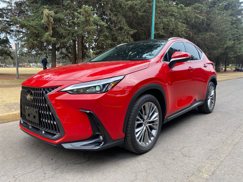 Seminueva!! Nx350 Hibrida 20km/l. Awd Rojo