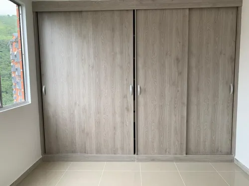 Venta De Apartamento En La Loma De Los Berna