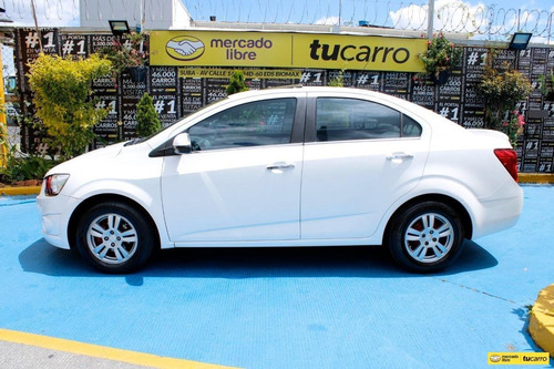 Imagen 5 de 25 de Chevrolet Sonic