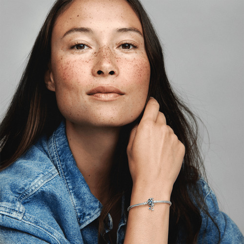 Bracelete De Prata Com Fecho Lua Em Pave Pandora