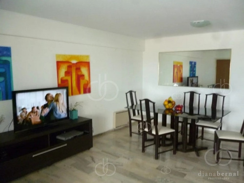 Imagen 6 de 14 de Punta Del Este, Península, Apartamento De 3 Dormitorios Y 2 Baños.- Ref: 54608