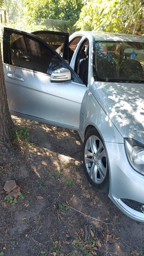 Mercedes Benz C200 - Caja Automática, Naftero- Modelo 2012