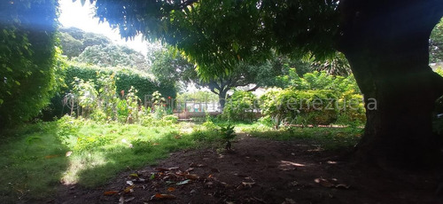 *al/¡una Joya En Venta! Casa En El Centro Barquisimeto Lara, Venezuela/arnaldo López/ # 25-12156 /656 M²