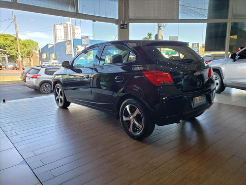 Imagem 6 de 11 de Onix 1.4 Mpfi Ltz 8v Flex 4p Manual