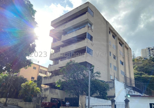 Imagen 1 de 27 de Amplio Apartamento En Alquiler, Urb. Las Mercedes