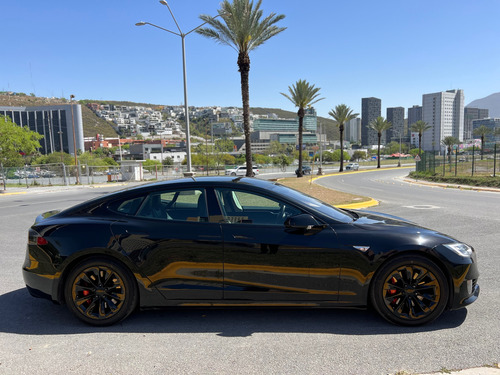 Tesla Model S P90D AWD 690hp