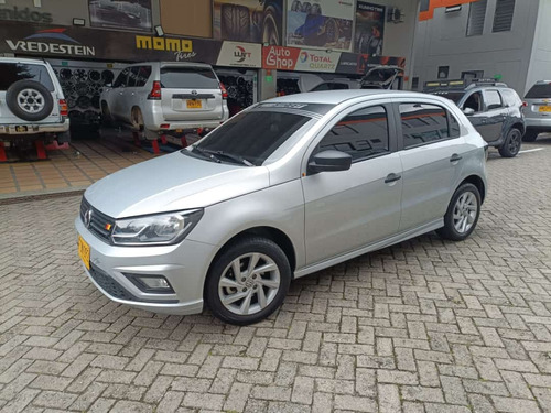 Volkswagen Gol comfortline Mecánico