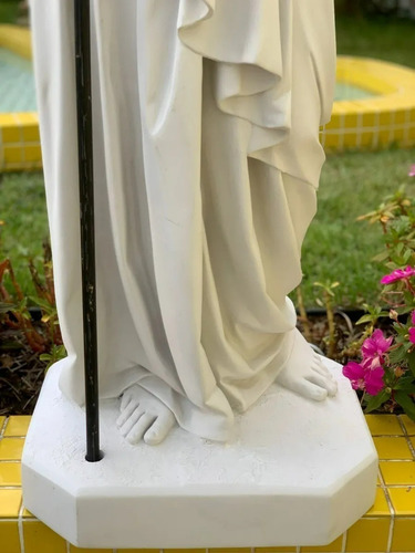 Conjunto Anjos Tocheiros 130cm Pó De Mármore Com Luminária