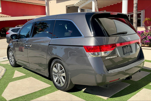 Honda Odyssey Touring