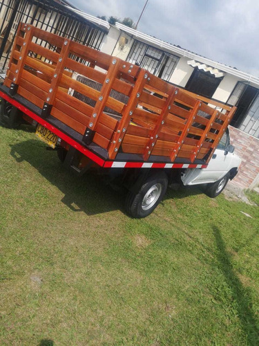 Toyota Hilux 1994 2.4l 117 Hp 4x2