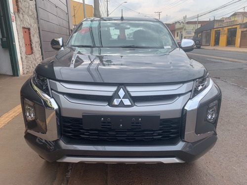 Imagem 5 de 15 de Mitsubishi L200 Triton Sport Hpe 2.4 Cinza 2022