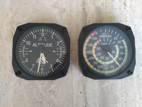 Termometro Y Reloj Instrumento De Aviones