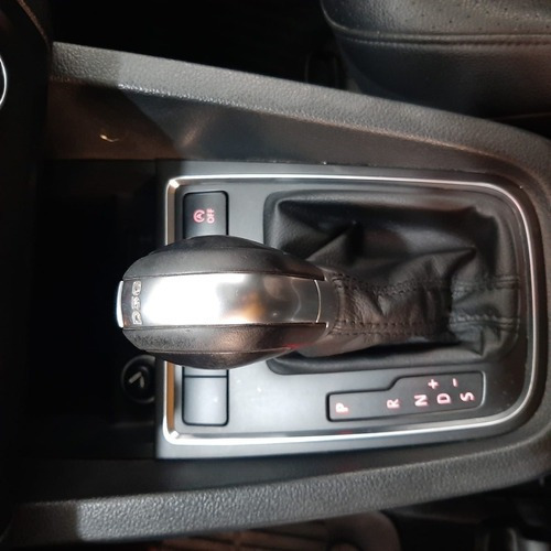 Imagen 9 de 12 de Volkswagen Vento Highline Dsg 1.4