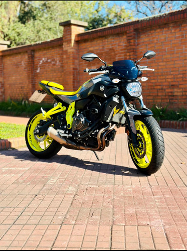 Imagen 13 de 17 de Yamaha Mt07, No Kawa 650, No Suzuki Gsx 750, No Bmw Gs, Moto