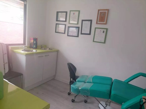 Se Vende Gran Propiedad Con Excelente Ubicación Céntrica.