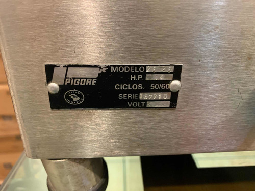Rebanadora De Carne Y Jamon Pigore Modelo 2526 Servicio Echo (Usado)