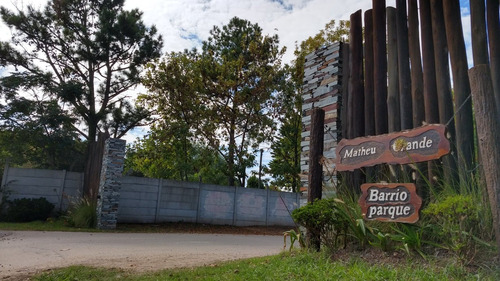 Imagen 2 de 9 de Lote En Barrio Parque Matheu Grande