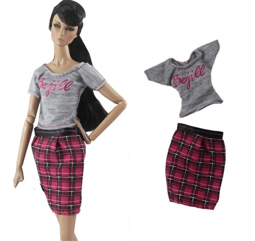 Roupa P/ Boneca Barbie + 2 Sapatos Roupinha Fashion Chic 93f