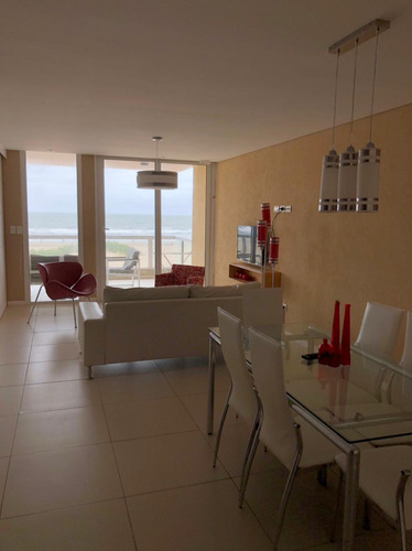 Alquiler Departamento Frente Al Mar - Las Gaviotas - Oferta