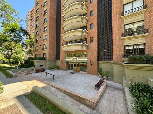 Departamento En Venta De 4 Dorm. En Las Condes