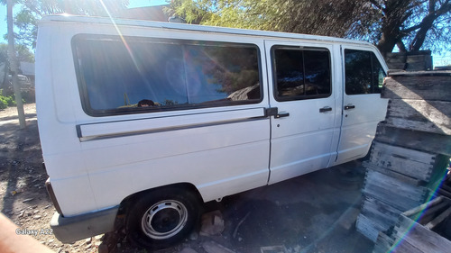 Renault Trafic Larga Vidriada Sin Asientos Traseros