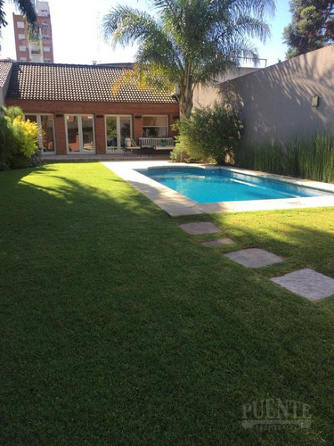 Imagen 18 de 24 de Casa - Banfield Oeste