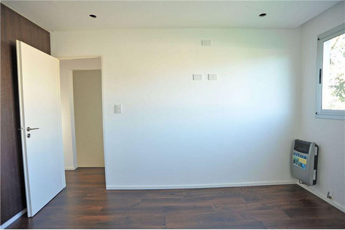 Imagen 23 de 30 de Dúplex Venta - 2 Dormitorios 2 Baños 2 Cocheras - 120 Mts2 Totales - City Bell