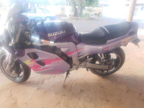 Suzuki Gsxr 1100w