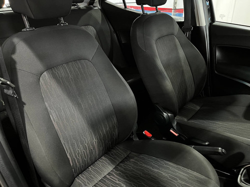 Imagem 12 de 15 de Fiat Argo 1.3 Firefly Flex Drive Manual