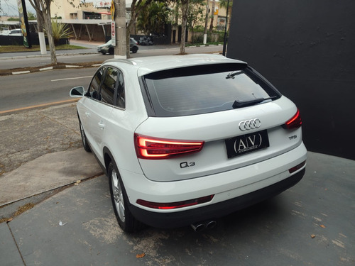 Audi Q3 1.4 Tfsi Ambiente Flex S-tronic 5p