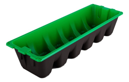 Bebedero Comedero Feed Plast De 2.4x0.5m Y 600lts Ganado